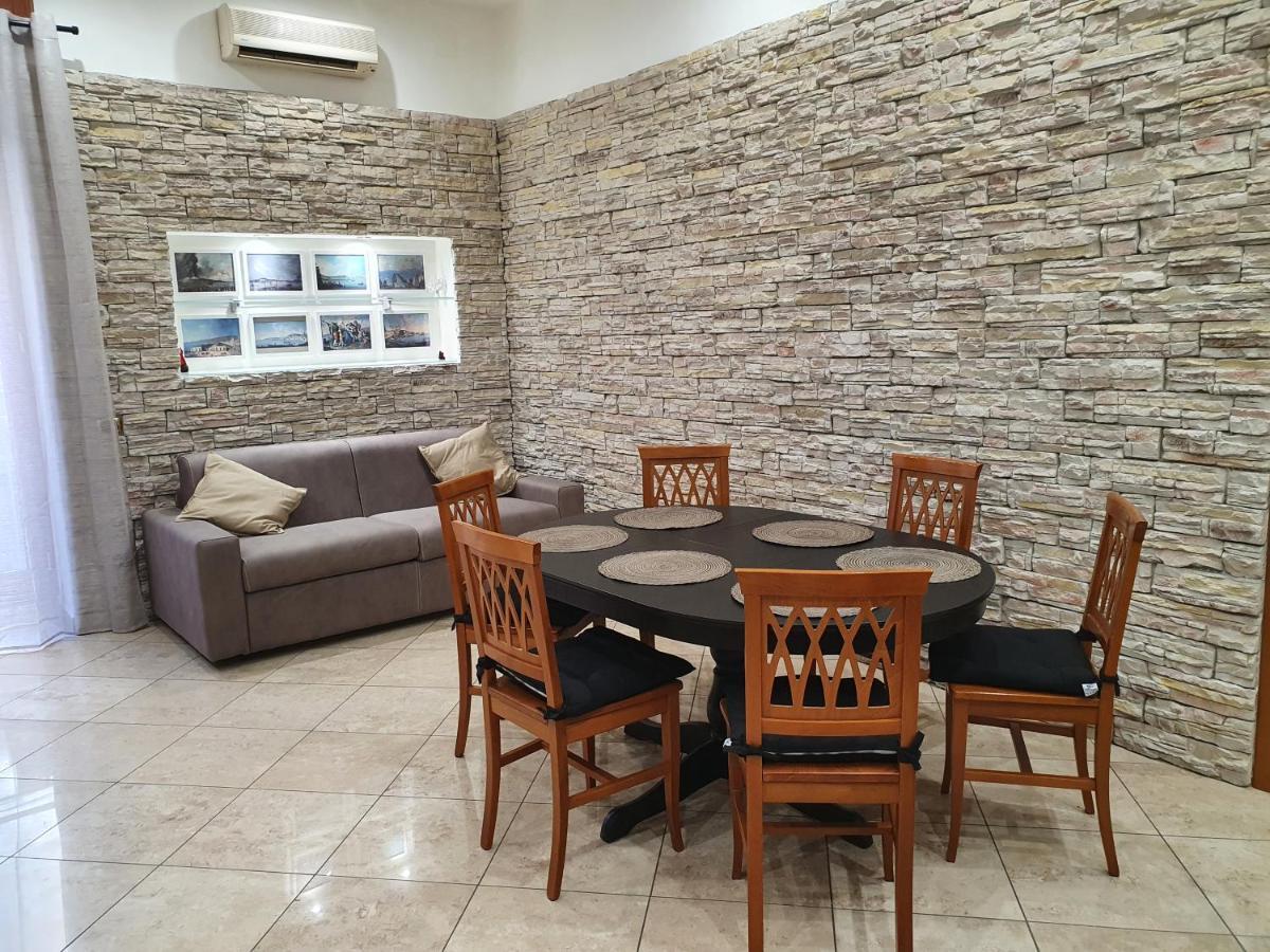 Lazzarella House Apartment Naples Exterior photo